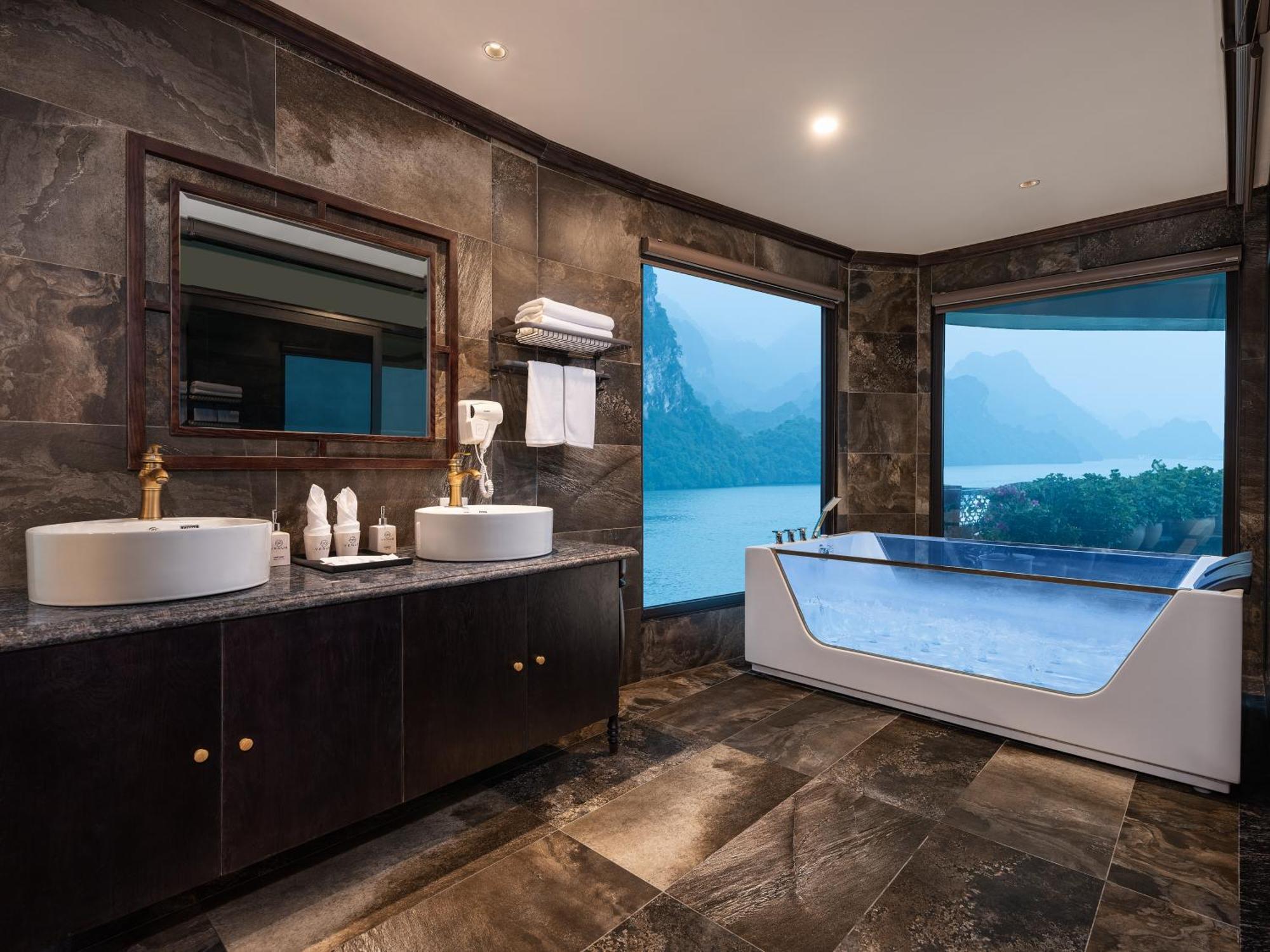 Hotel Era Premium Cruises Halong Hạ Long Exterior foto