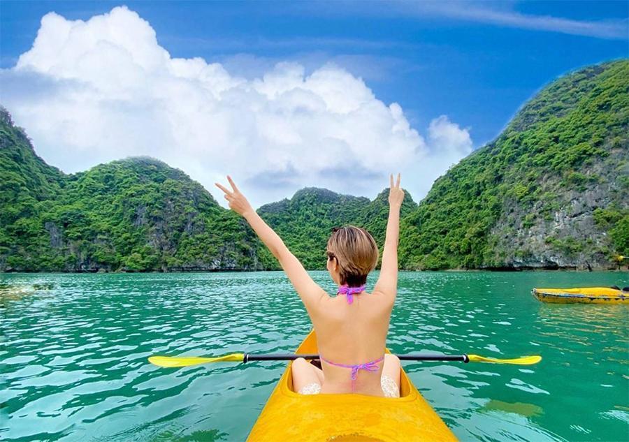 Hotel Era Premium Cruises Halong Hạ Long Exterior foto